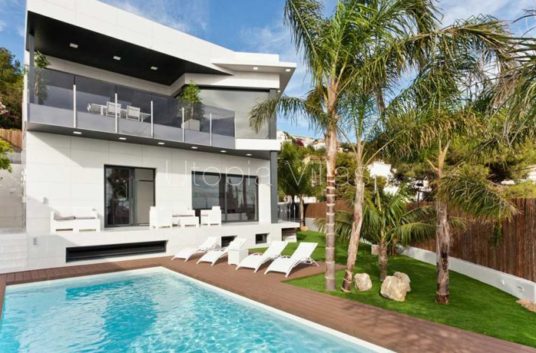 1-villa-marina-830x460
