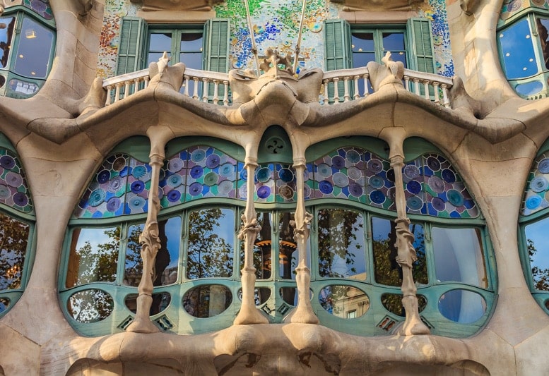 Casa Battlo is close to Passeig de Gracia