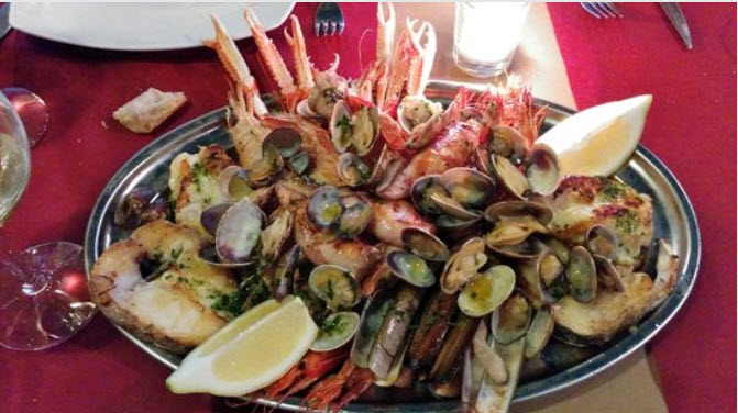 Seafood at Casa Raimundo