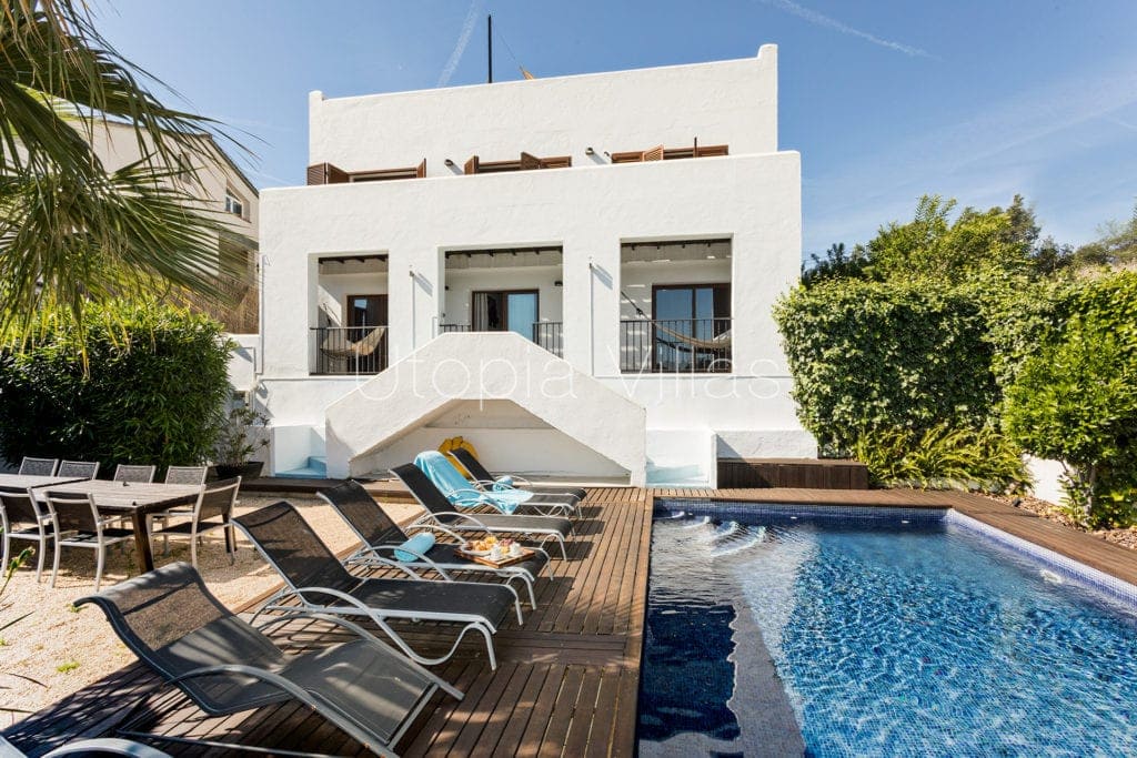 Villas con piscina privada Leila Sitges Barcelona