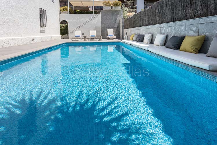 Villa Augusta beautiful pool, Vinyet Sitges, Barcelona