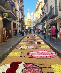 Una alfombra de flores en uno de los próximos eventos la fiesta del Corpus Cristi