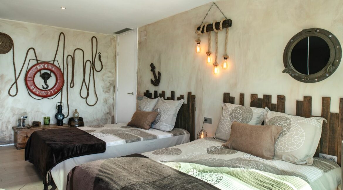 double-bedroom-villa-paradiso