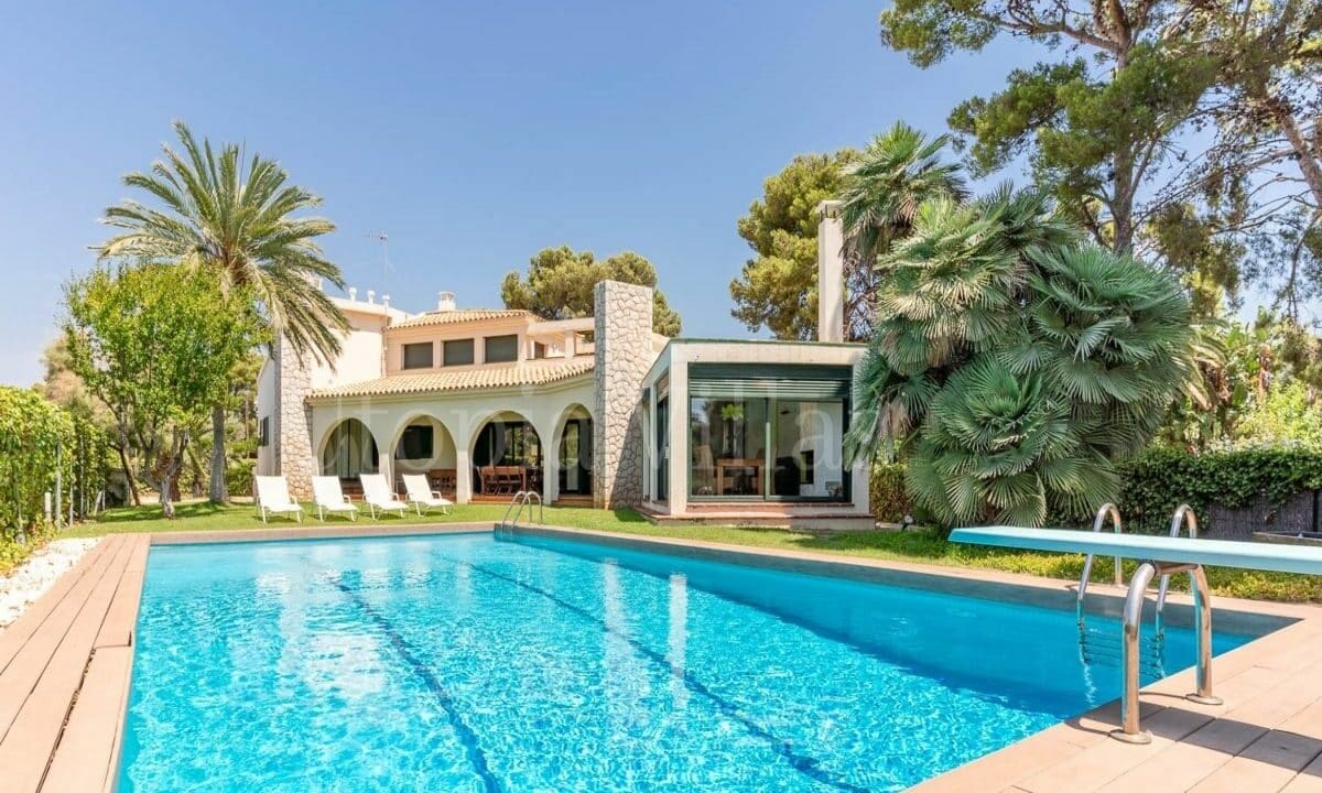 Villa in Sitges (2)