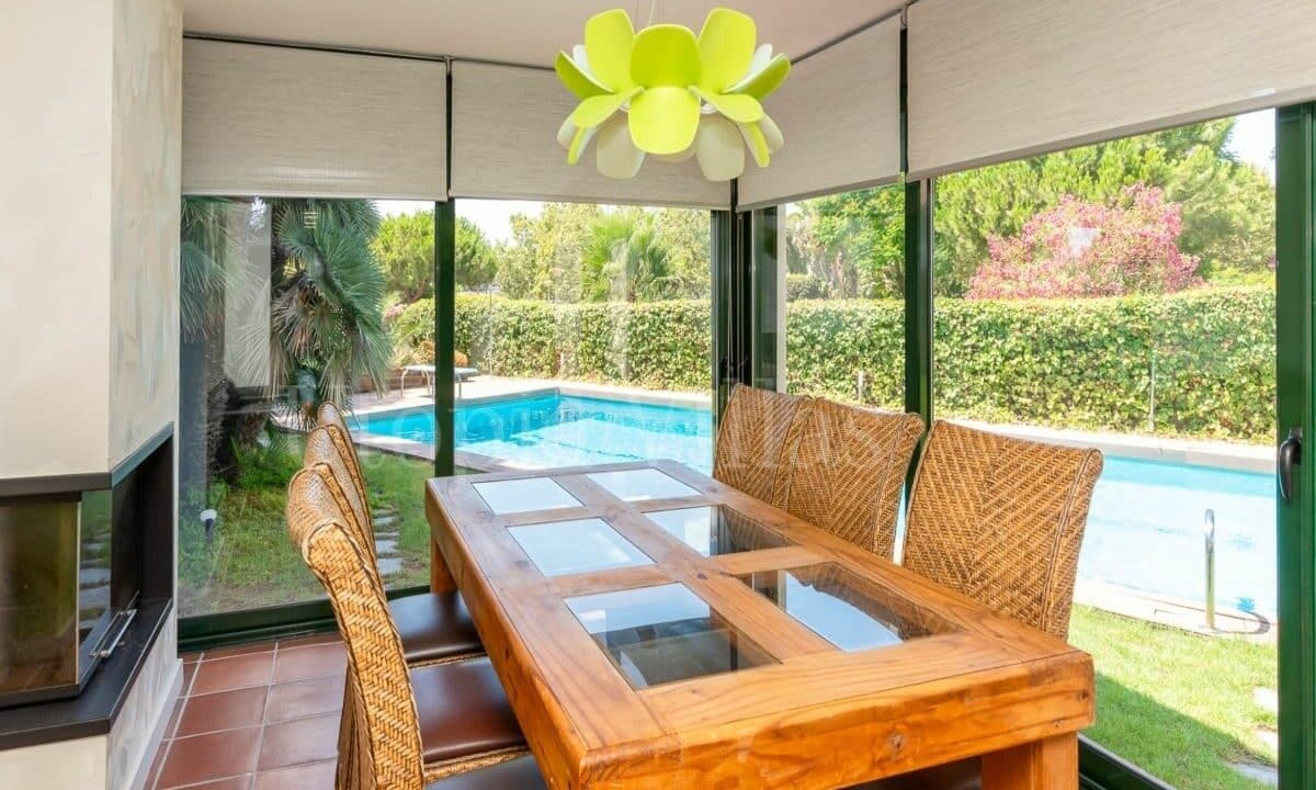 Villa--in-Sitges-with-private-pool02390